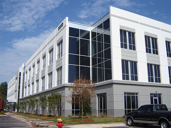 Perimeter Park Office Building - full size image